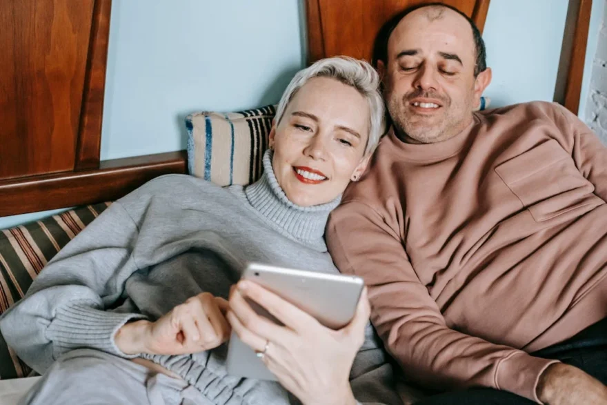 couple is reading newa